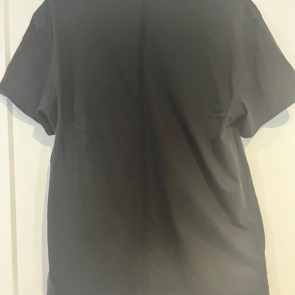 Lululemon Athletica Black Short Sleeve T-Shirt - Picture 5 of 6